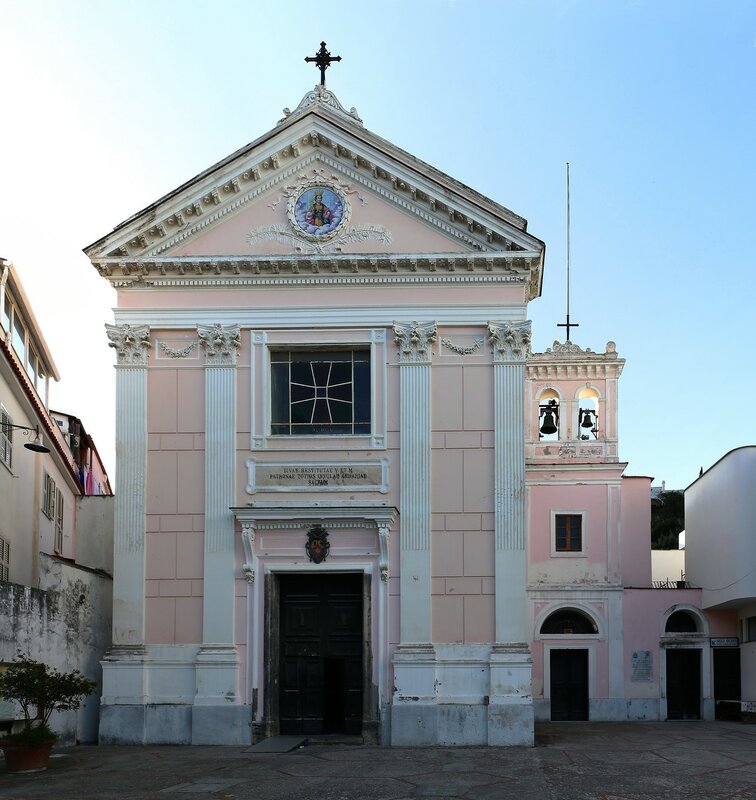 Basilica di Santa Restituta e Scavi Archeologici